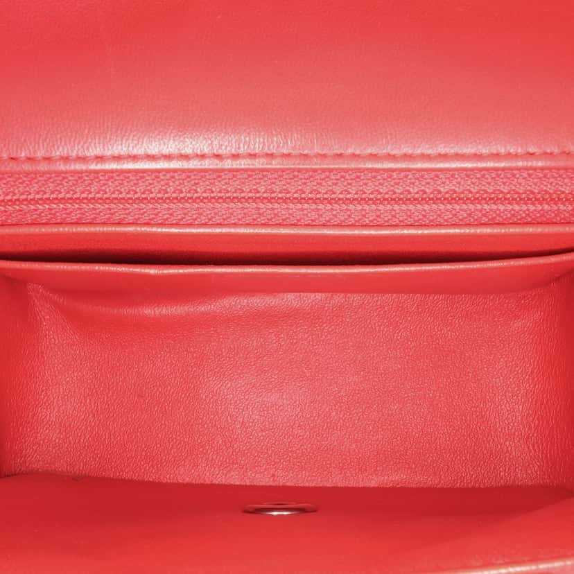 Chanel Mini Square Classic Lambskin Flap Red Leather Good condition - Model View
