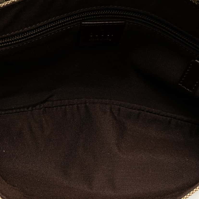 Gucci GG Canvas Belt Bag Brown Canvas Good condition - Model View