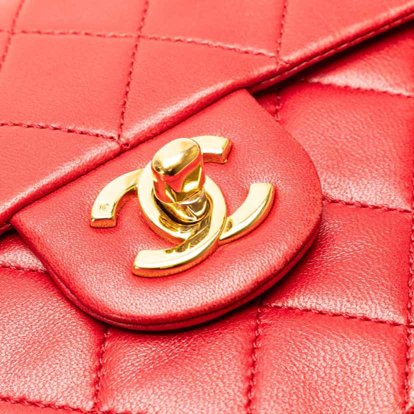 Chanel Mini Square Classic Lambskin Single Flap Red Leather Good condition - Model View