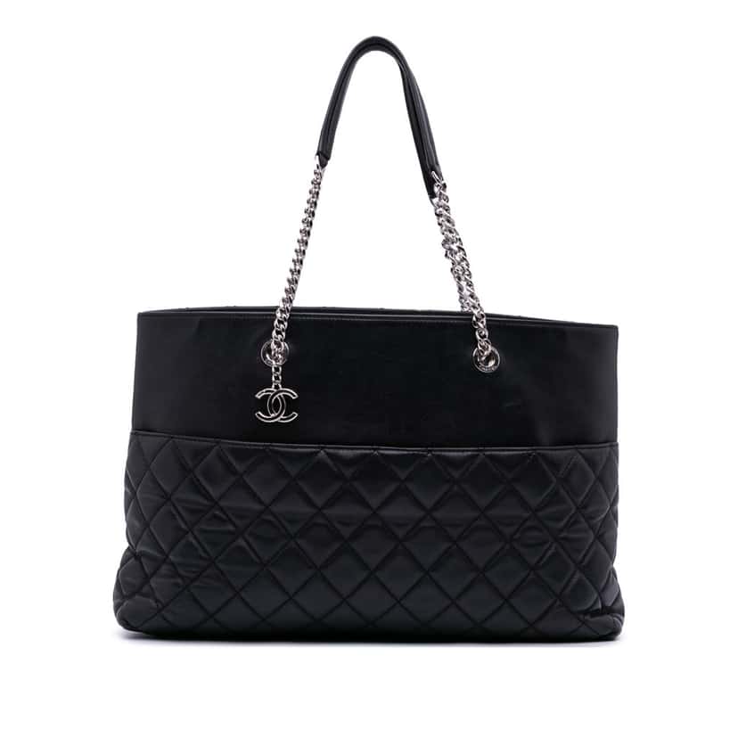 Chanel CC Quilted Lambskin Urban Delight Tote Black Leather Good condition - Front View