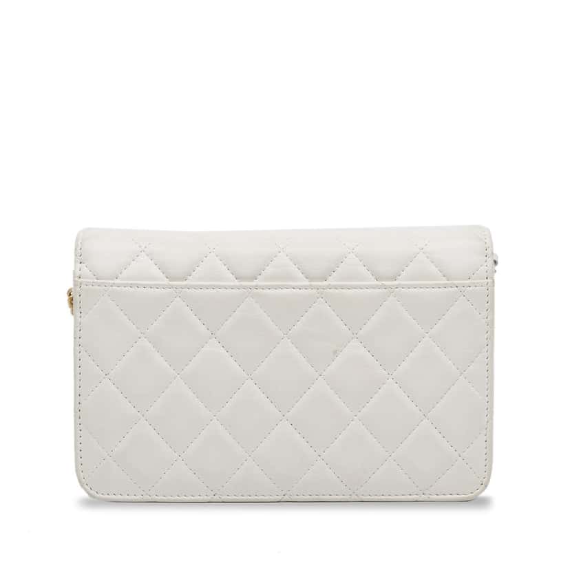 Chanel Enchained Wallet on Chain White Leather Very good condition - Inside View