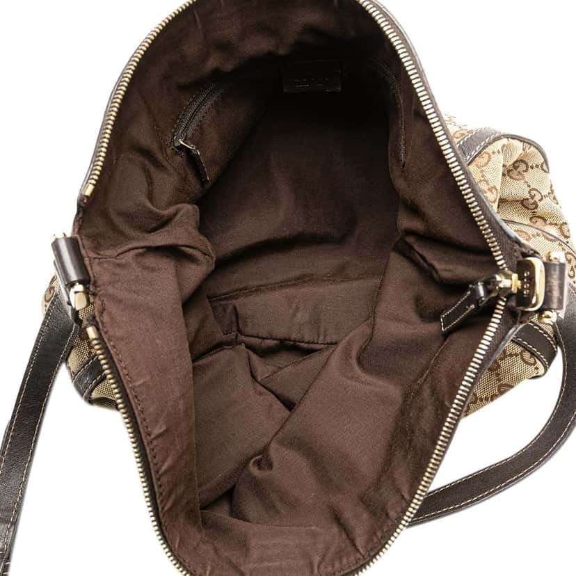 Gucci GG Canvas Abbey D Ring Crossbody Brown Canvas Good condition - Model View
