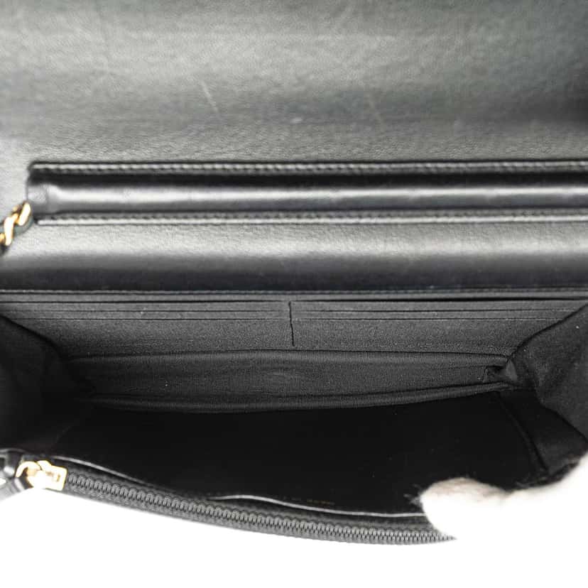 Chanel CC Studded Lambskin Wallet on Chain Black Leather Good condition - Model View