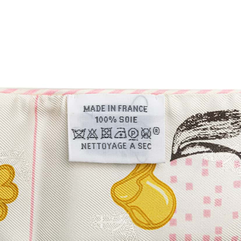 Hermès Garde Robe Pop Charms Twilly Silk Scarf White Silk Very good condition - Box View
