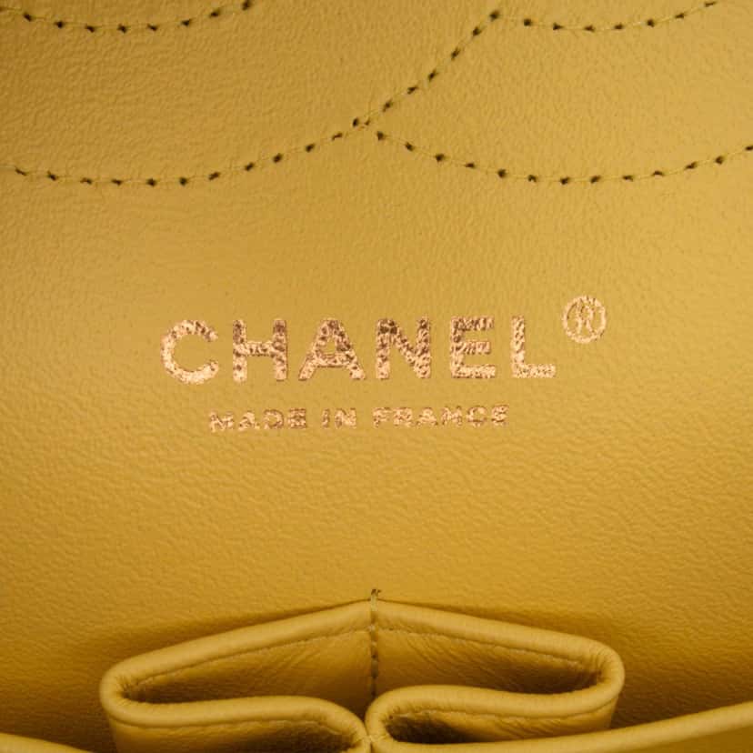 Chanel Jumbo Classic Lambskin Double Flap Yellow Leather Good condition - Box View