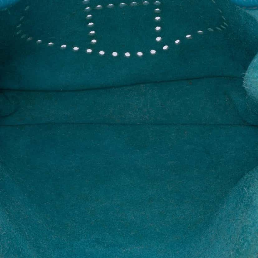 Hermès Clemence Evelyne III 33 Blue Leather Fair condition - Model View