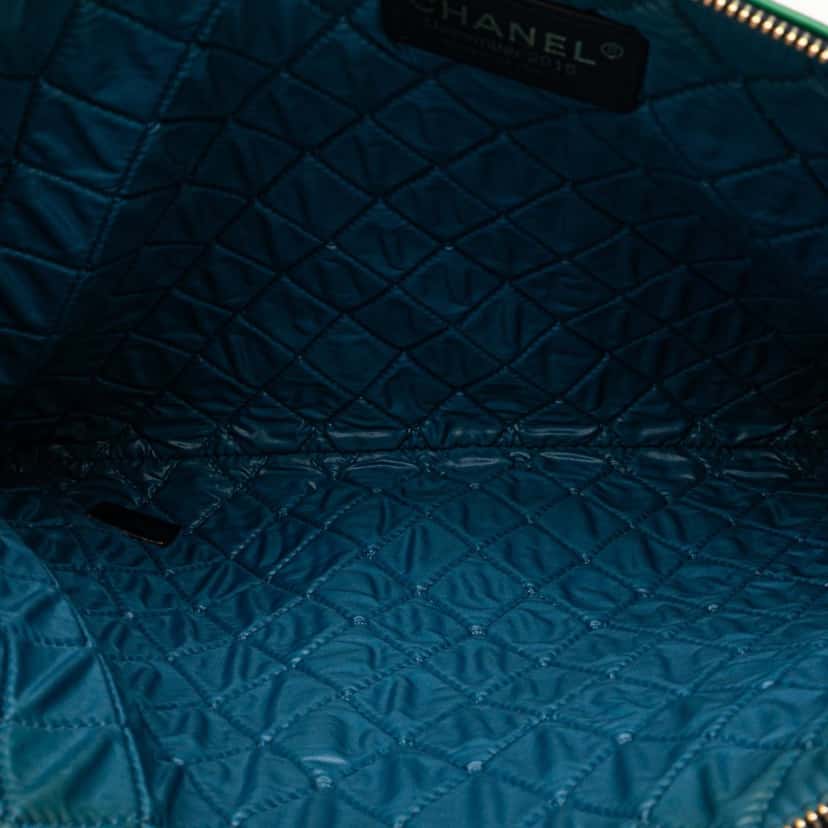 Chanel Large Lambskin Colorblock Patchwork O Case Blue Leather Good condition - Model View