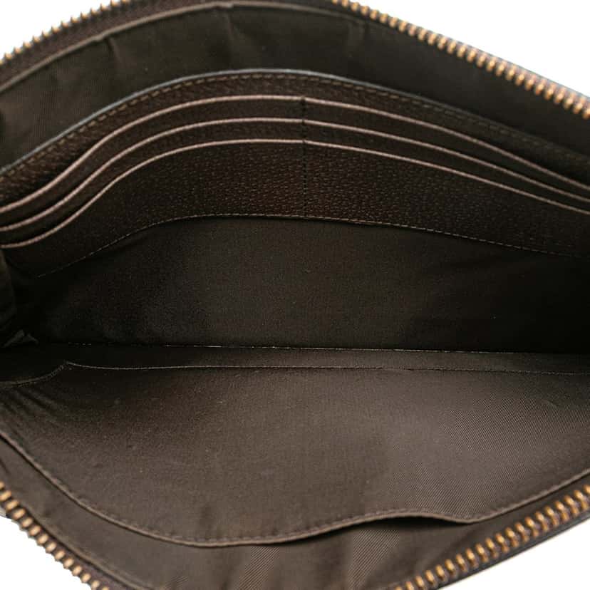 Gucci GG Supreme Bengal Clutch Brown Canvas Good condition - Model View
