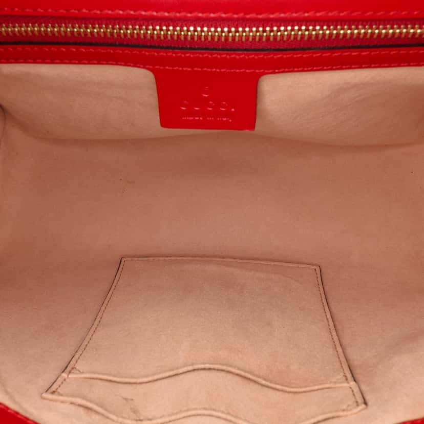 Gucci Medium Guccissima Padlock Shoulder Bag Red Leather Good condition - Model View