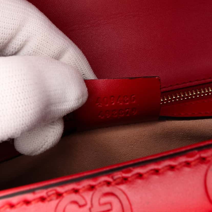 Gucci Medium Guccissima Padlock Shoulder Bag Red Leather Good condition - Box View