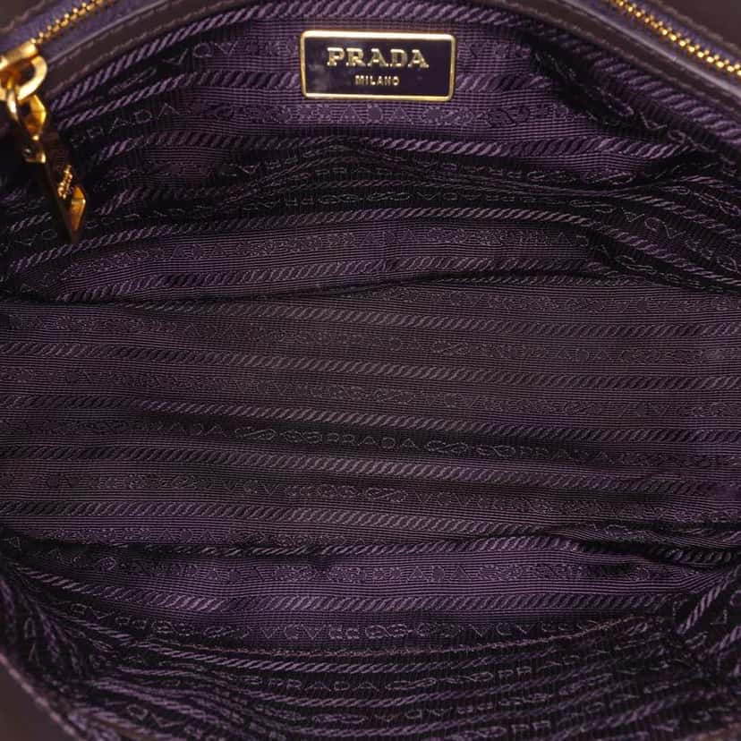 Prada Small Saffiano Vernice Galleria Double Zip Satchel Purple Leather Good condition - Model View