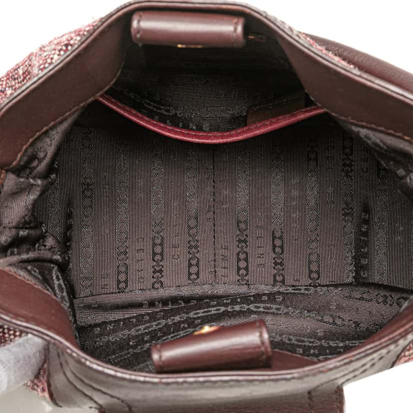 Celine Tweed Shoulder Bag Red Tweed Good condition - Model View