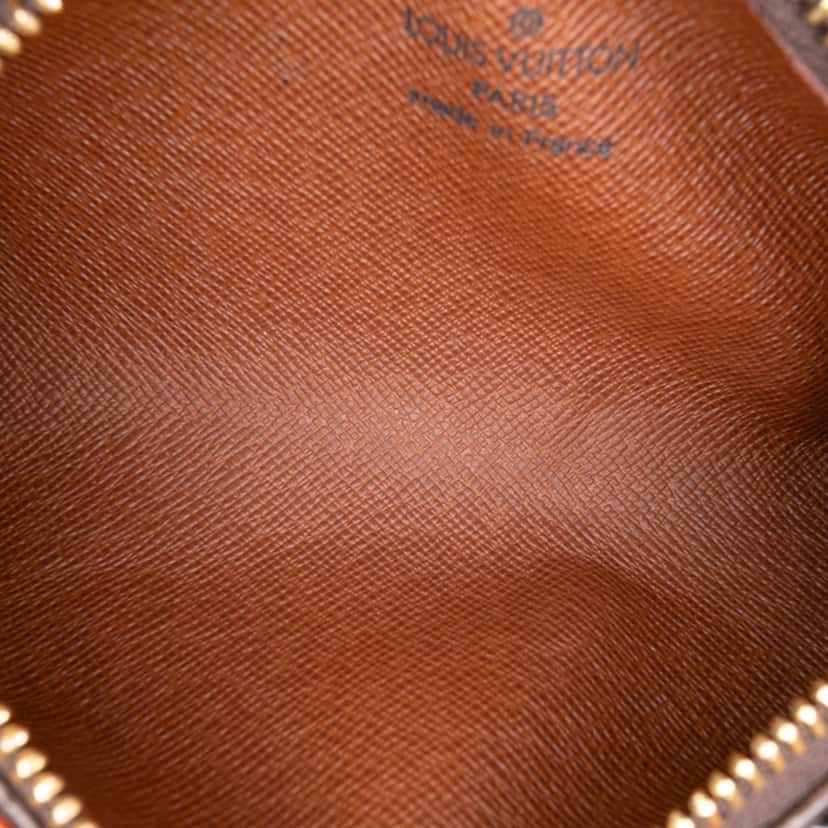 Louis Vuitton Monogram Papillon Pochette Brown Canvas Good condition - Model View