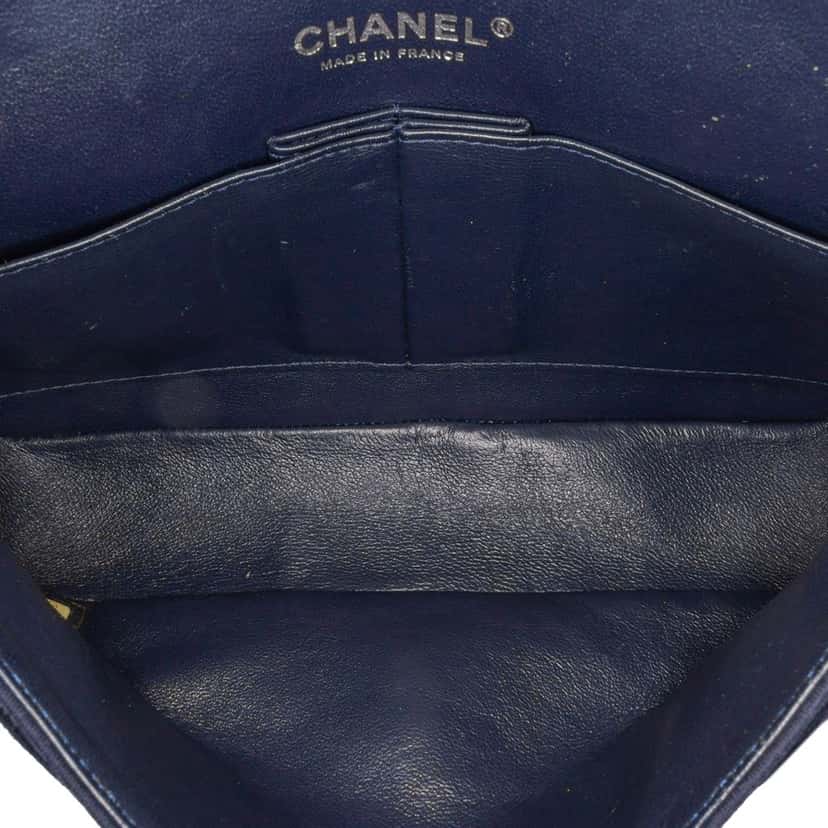 Chanel Medium Classic Jersey Double Flap Blue Cotton Good condition - Model View