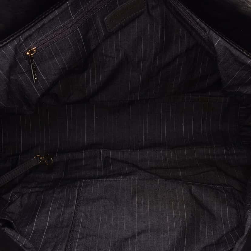 Chanel Large Quilted Glazed Calfskin Portobello Satchel Black Leather Good condition - Model View