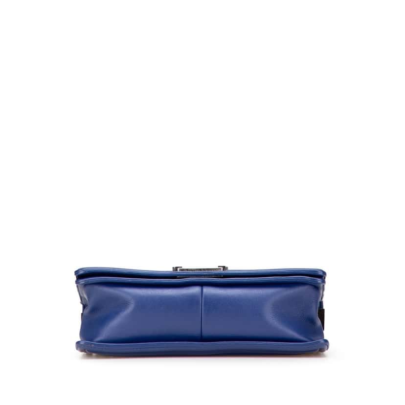 Chanel Old Medium Quilted Lambskin Boy Flap Blue Leather Good condition - Inside View