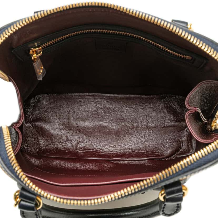 Gucci Small Canvas Horsebit 1955 Satchel Brown Canvas Good condition - Model View