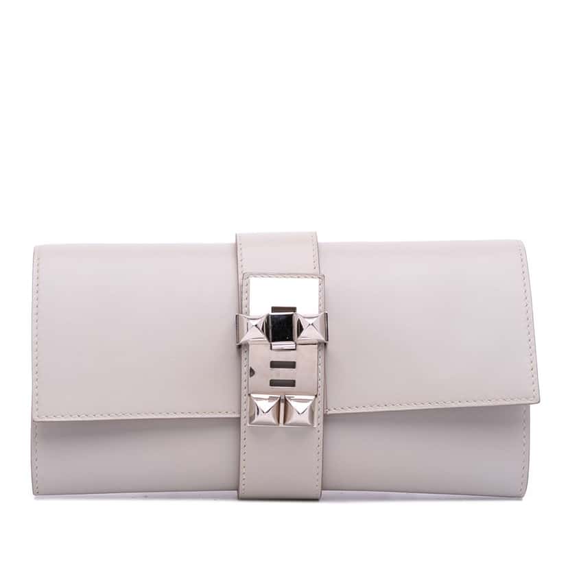Hermès Tadelakt Medor Clutch 23 Grey Leather Good condition - Front View