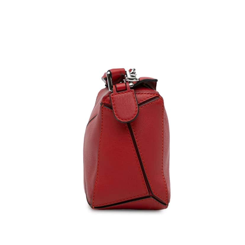 Loewe Mini Calfskin Puzzle Satchel Red Leather Good condition - Inside View
