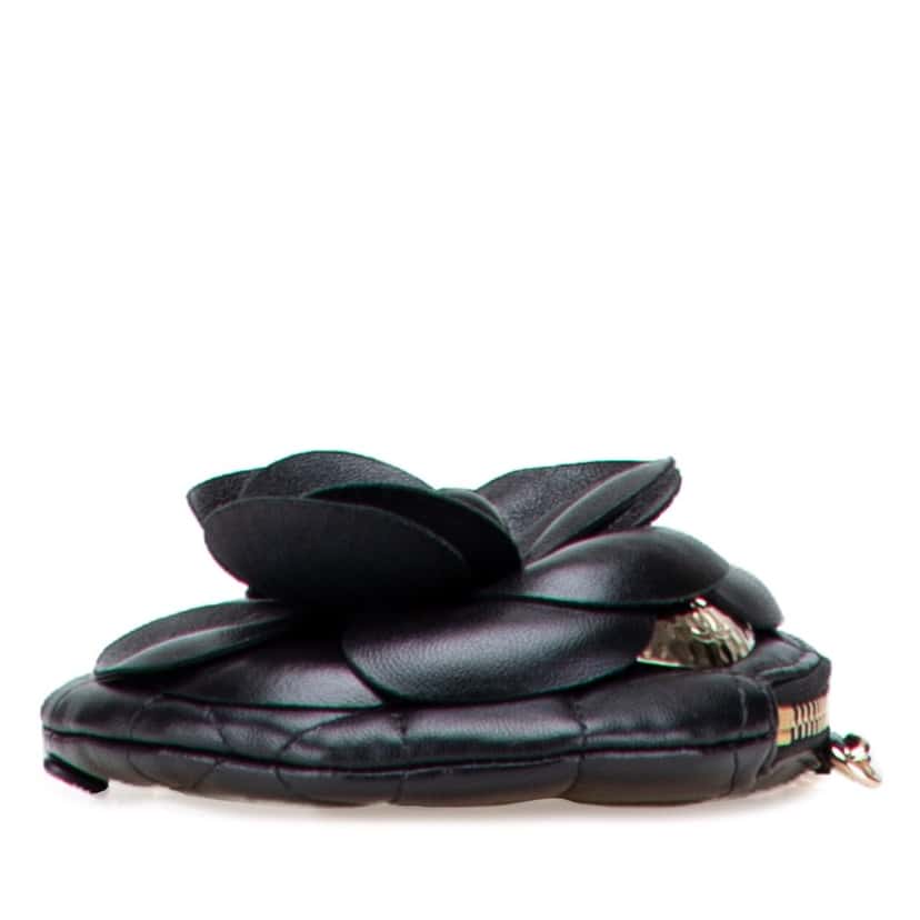 Chanel Mini CC Lambskin Camellia Bouquet Round Clutch on Chain Black Leather Good condition - Inside View