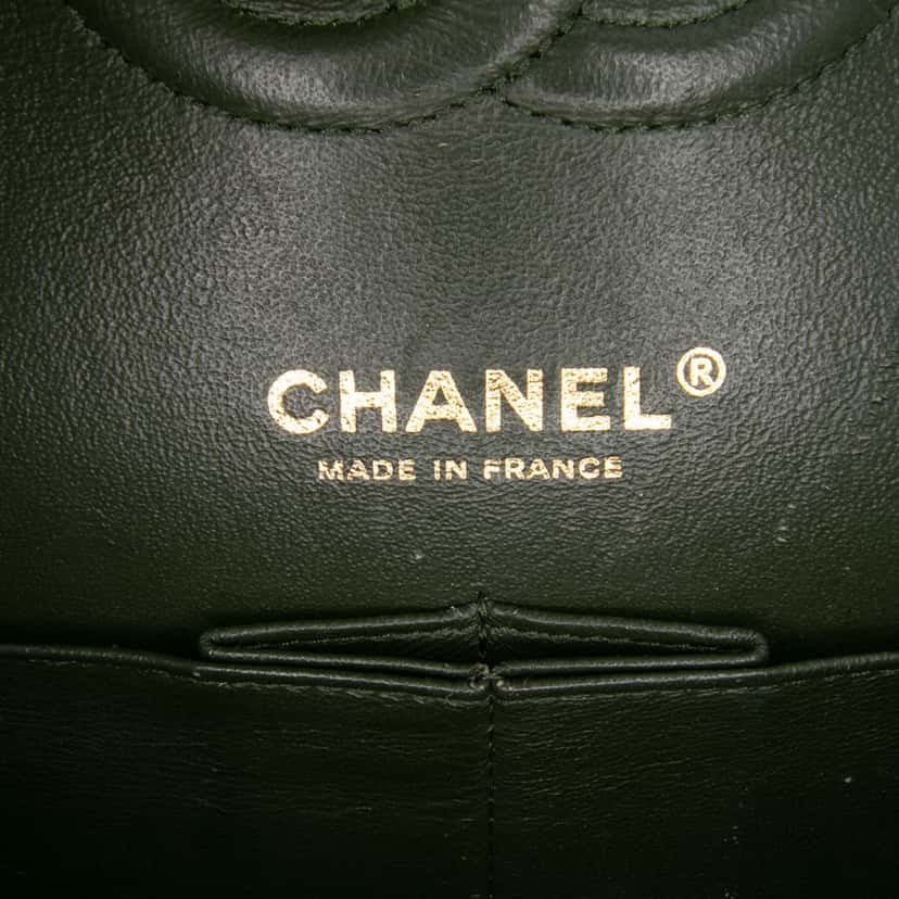 Chanel Medium Chevron Calfskin Coco Pleats Double Flap Green Leather Good condition - Box View