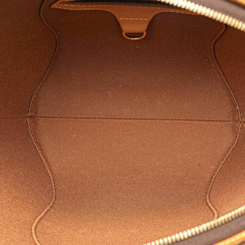 Louis Vuitton Monogram Ellipse PM Brown Canvas Good condition - Model View