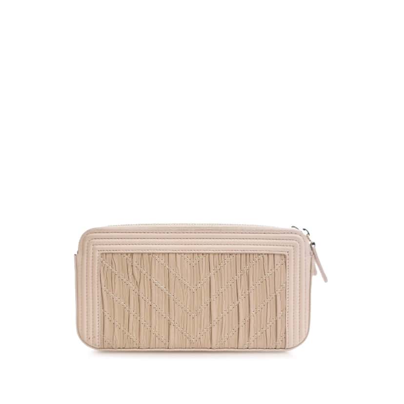 Chanel Small Chevron Crumpled Lambskin Boy Clutch With Chain Brown Leather Good condition - Back View