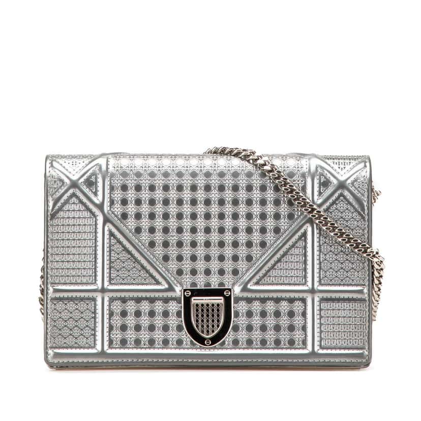 Dior Metallic Patent Microcannage Diorama Wallet on Chain Silver Leather Good condition - Front View