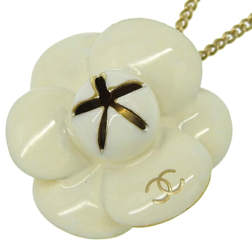 Chanel Enamel Gold Plated CC Camellia Pendant Necklace White Good condition - Inside View