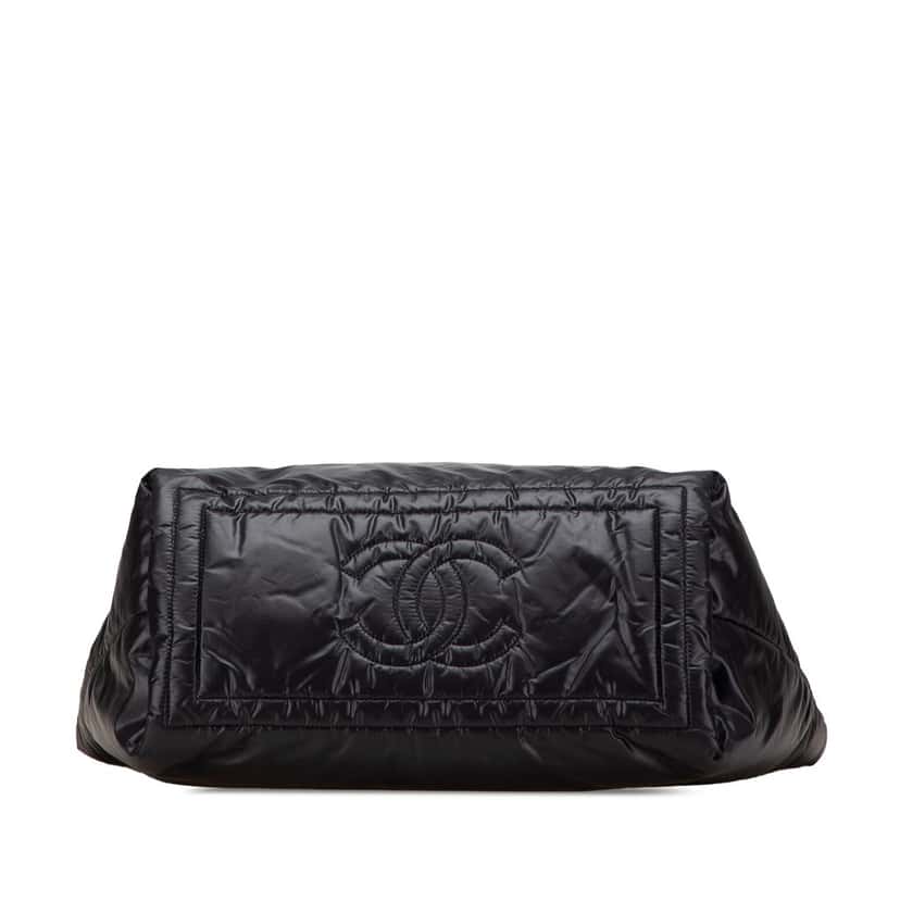 Chanel Small Quilted Nylon Coco Cocoon Tote Black Good condition - Inside View