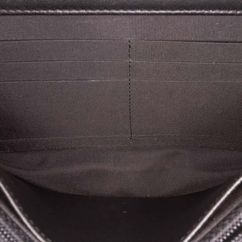Chanel CC Studded Lambskin Wallet on Chain Black Leather Good condition - Model View