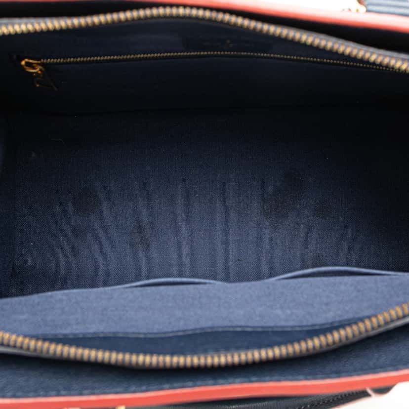 Louis Vuitton Epi Vaneau MM Blue Leather Good condition - Model View