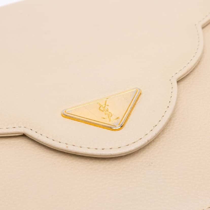 Yves Saint Laurent Leather Clutch Brown Leather Good condition - Box View
