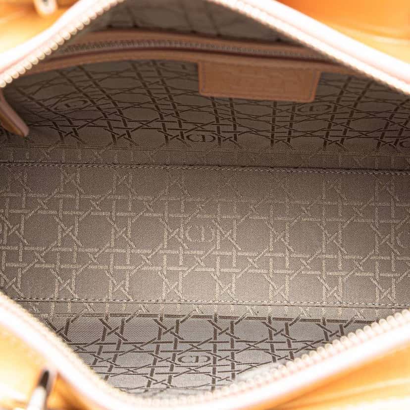 Dior Large Patent Cannage Lady Dior Brown Leather Very good condition - Model View