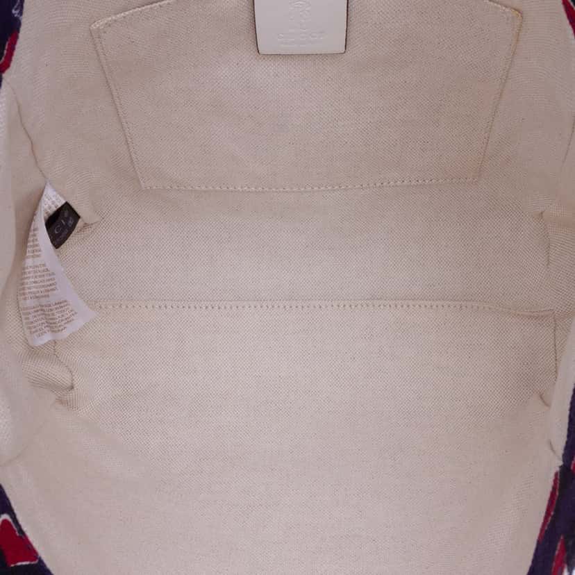 Gucci Kids Canvas Heartbeat Tote Blue Canvas Good condition - Model View