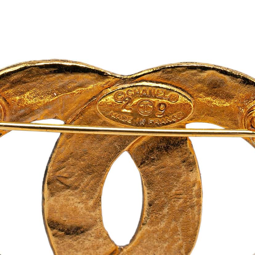 Chanel CC Brooch Gold Metal Good condition - Model View