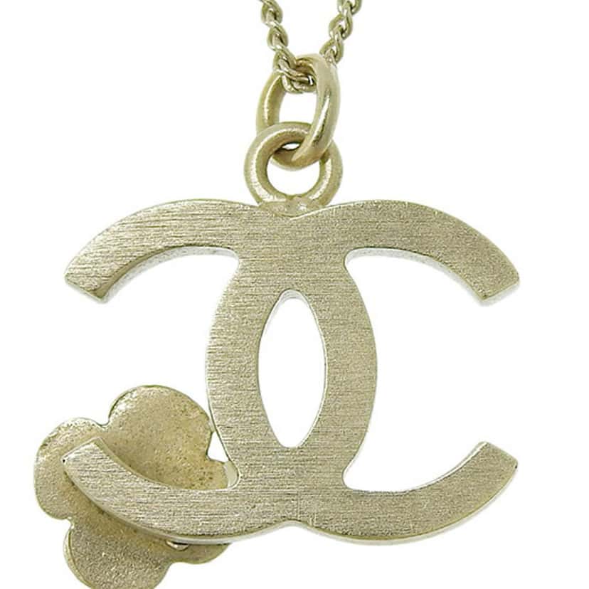 Chanel CC Gold Plated Enamel Camellia Pendant Necklace Gold Metal Good condition - Inside View