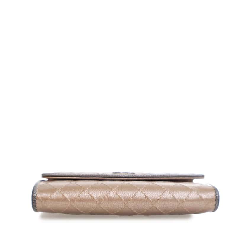 Chanel Metallic Calfskin Diamond Stitch Card Holder Brown Leather Good condition - Model View