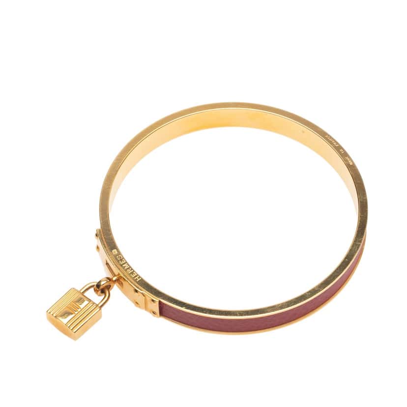 Hermès Courchevel Kelly Cadena Lock Bangle Bracelet Red Leather Good condition - Model View