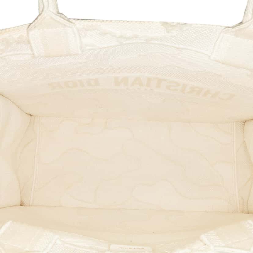 Dior Medium Camouflage Book Tote White Canvas Very good condition - Box View