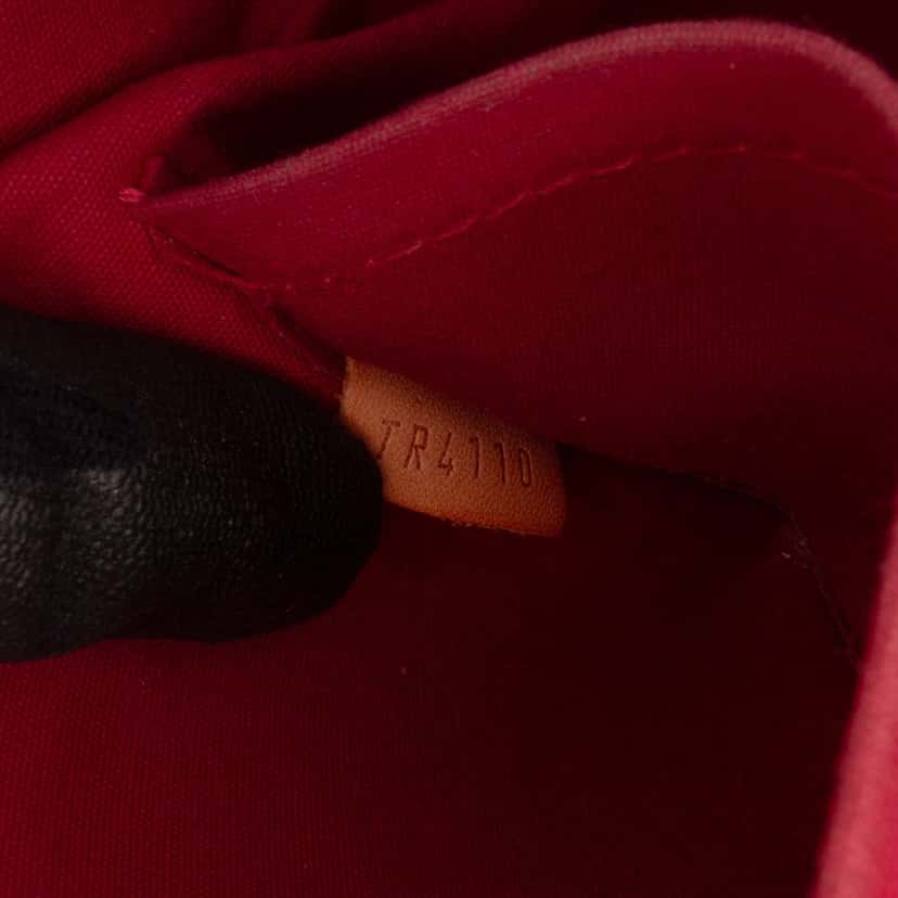 Louis Vuitton Monogram Vernis Sherwood PM Red Leather Good condition - Box View