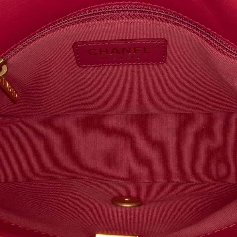 Chanel Small Quilted Lambskin On And On Chain Flap Pink Leather Good condition - Box View