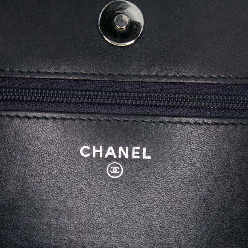 Chanel Chevron Lambskin Studded Wallet On Chain Blue Leather Good condition - Box View