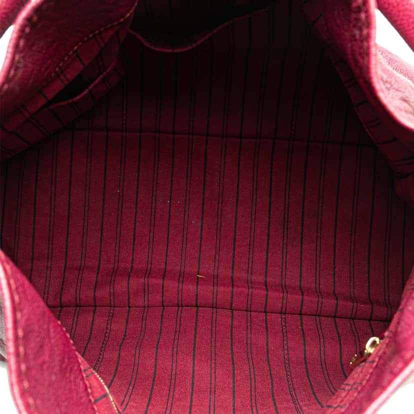 Louis Vuitton Monogram Empreinte Artsy MM Red Leather Very good condition - Model View