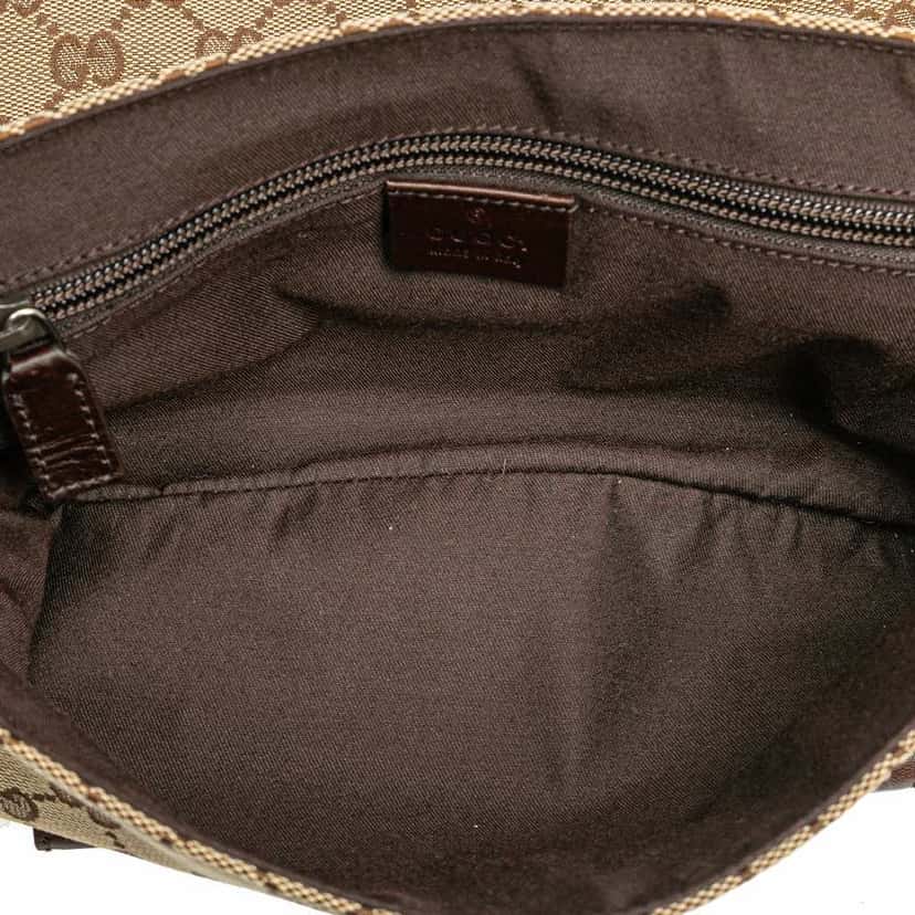 Gucci GG Canvas Belt Bag Brown Canvas Good condition - Model View