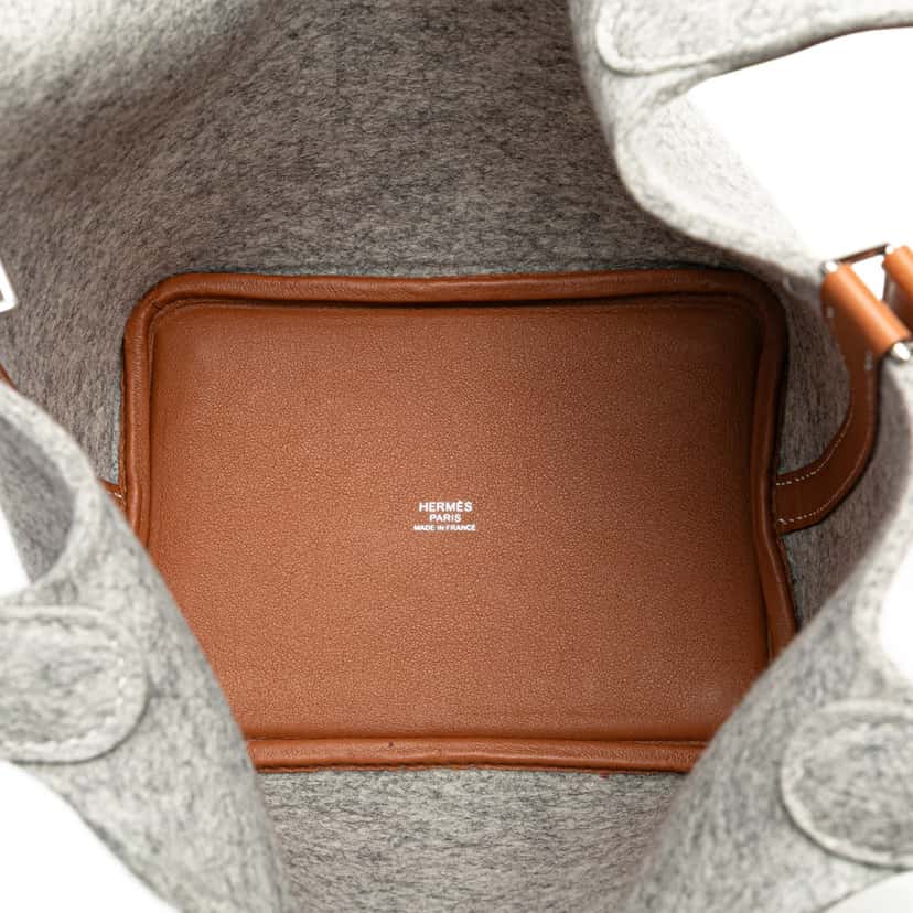 Hermès Feutre and Swift Picotin Lock 18 Grey Wool Good condition - Model View