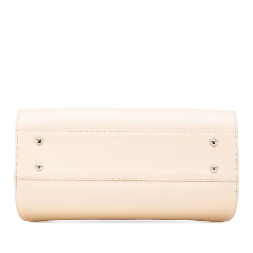 Burberry Leather Handbag White Leather Good condition - Inside View
