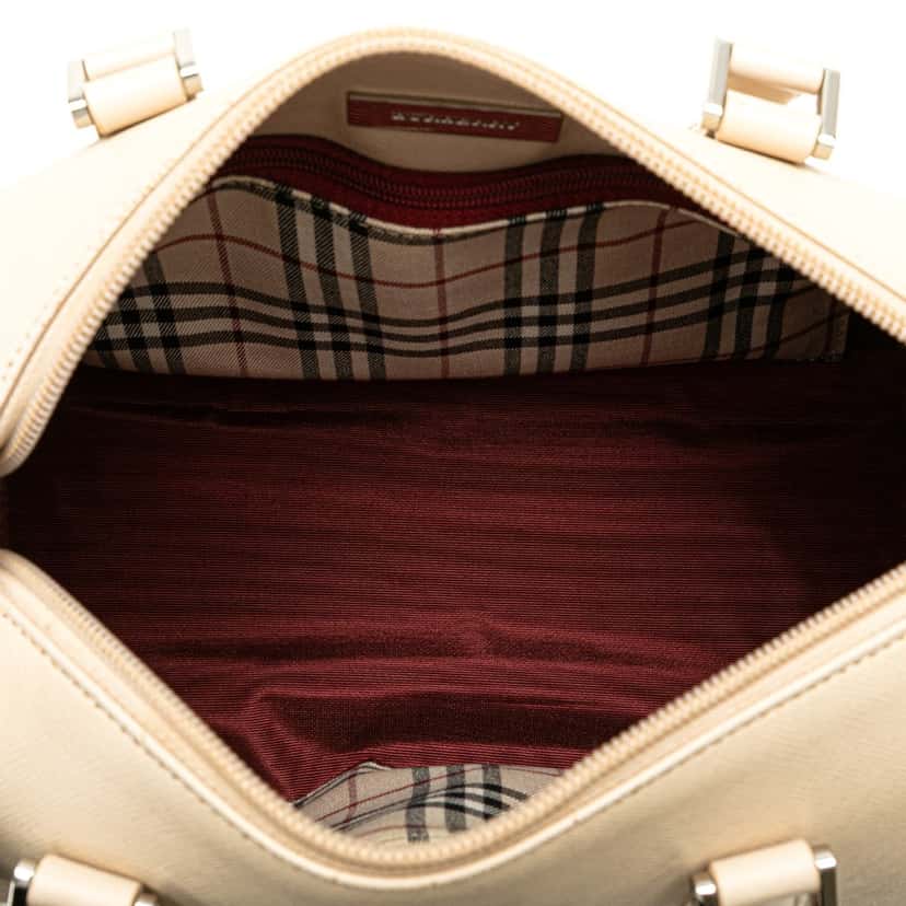 Burberry Leather Handbag White Leather Good condition - Model View