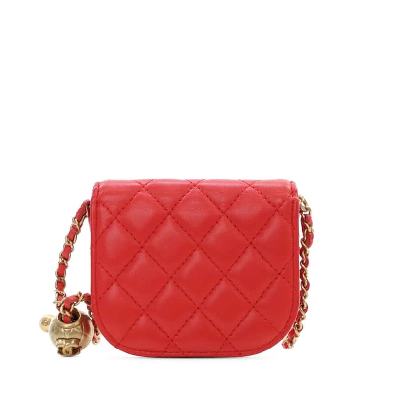 Chanel Quilted Lambskin Pearl Crush Waist Bag Red Leather Good condition - Back View