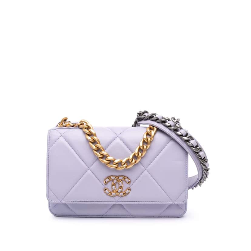 Chanel Quilted Lambskin 19 Wallet on Chain Purple Leather Good condition - Front View